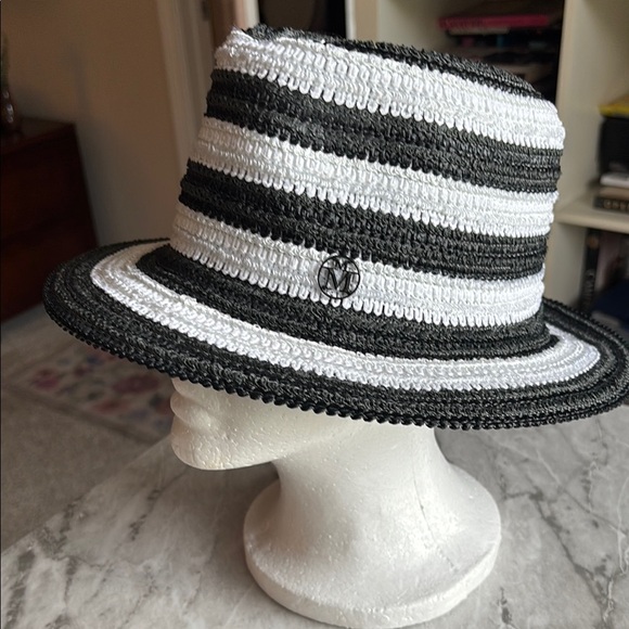 GC MAISON MICHEL Black and White Striped Hat SIZE SMALL - Picture 1 of 10